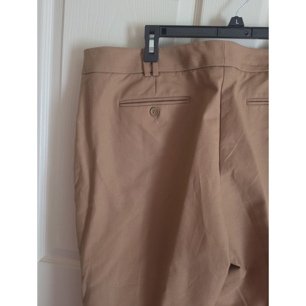 New York & Co. Stretch Women's Stretch Capri Pants - Size 18 - Picture 8 of 10